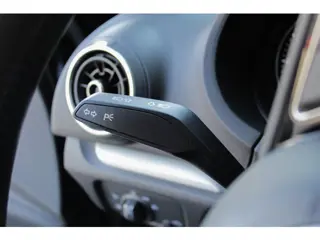 Foto 20 van Audi A3 Sportback 30 TFSI Sport Lease Edition - automaat - xenon - cruise