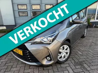Toyota Yaris 1.5 HYBRID ASPIRATION AUTOMAAT CLIMA CAM NAP 100%DEALER OND