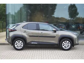 Foto 16 van Toyota Yaris Cross 1.5 Hybrid Dynamic | Cruise | Camera | Clima