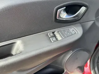 Foto 20 van Renault Clio Estate 0.9 TCe Life (bj 2017)