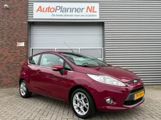Foto 14 van Ford Fiesta 1.25 Titanium! Clima! Cruise Control! PDC!