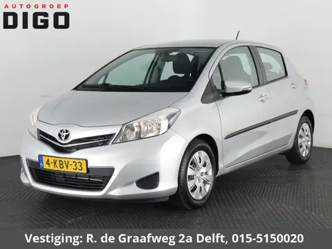 Toyota Yaris 1.3 VVT-i Aspiration | Navigatie | Cruise Control | Camera | Dealer onderhouden