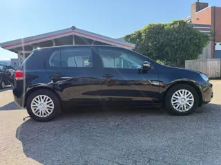 Foto 12 van Volkswagen Golf 1.2TSI,77kw/105pk,Trendline,AC,5-DRS