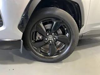 Foto 15 van Toyota RAV4 2.5 Hybrid Executive | Navigatie | LM Velgen 18" | Voorstoelen Verwarmd | PDC Voor en Ac