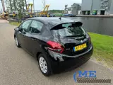 Foto 23 van Peugeot 208 - 1.2 PureTech Blue Lion|Airco|5drs|navi