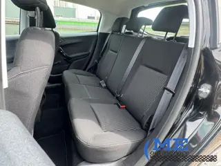 Foto 18 van Peugeot 208 - 1.2 PureTech Blue Lion|Airco|5drs|navi