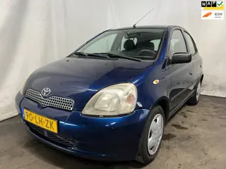 Toyota Yaris 1.3-16V VVT-i Sol - Schadeauto!