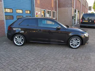 Foto 17 van Audi A3 1.8 TFSI |Automaat|Clima|3 Deurs|Licht metalen velgen|Cruise control