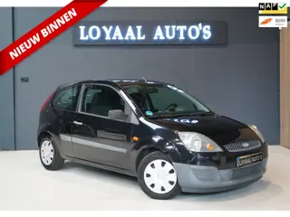 Foto 13 van Ford Fiesta 1.3-8V Cool & Sound | NAP | AIRCO | APK