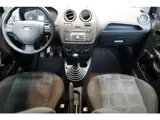 Foto 24 van Ford Fiesta 1.3-8V Cool & Sound | NAP | AIRCO | APK
