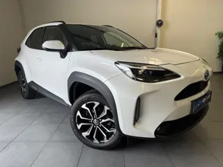 Foto 20 van Toyota Yaris Cross 1.5 Hybrid 130 Dynamic / Winterpack / Metallic Wit