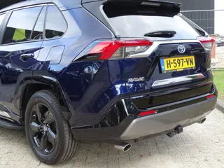Foto 15 van Toyota RAV4 2.5 Hybrid AWD Bi-Tone|Trekhaak|Camera|JBL|1650KG Trekken