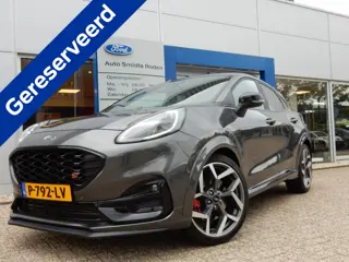 Ford Puma 1.5 200PK ST-X Performance | Panorama | Winter Pack | Ford performance AGR stoelen |