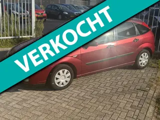 Ford Focus 1.6-16V Futura 5 deurs! Airco ECC l Navi l Trekhaak l LEER! INRUIL KOOPJE! NIEUWE APK!
