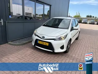 Toyota Yaris 1.5 Hybrid Aspiration Automaat 5-drs. CAMERA/NAVI/CLIMA/CRUISE/TREKHAAK/PARELMOERWIT!