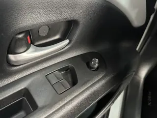 Foto 19 van Toyota Aygo X 1.0 VVT-i MT Play | All Seasons | CarPlay | Achteruitrijcamera |