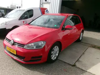 Foto 16 van Volkswagen Golf 1.2 TSI Trendline (bj 2013)