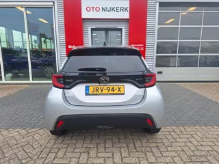 Foto 18 van Toyota Yaris 1.5 Hybrid 115 Dynamic met Comfort Pack