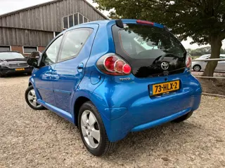 Foto 14 van Toyota Aygo 1.0-12V | 5 deurs + Airco nu €3.450,-!!