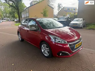 Foto 20 van Peugeot 208 Tweede eigenaar / Airco / Parkeersensoren achter / Navigatie