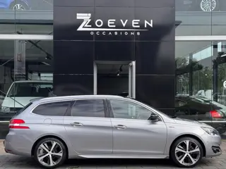 Foto 12 van Peugeot 308 SW 1.2 PureTech GT-line