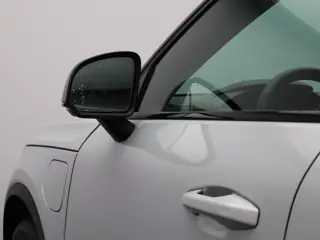 Foto 15 van Volvo XC40 T4 Recharge R-Design / Trekhaak / Adaptive Cruise / Stoel+Stuurverwarming / Keyless / Car