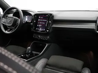 Foto 18 van Volvo XC40 T4 Recharge R-Design / Trekhaak / Adaptive Cruise / Stoel+Stuurverwarming / Keyless / Car