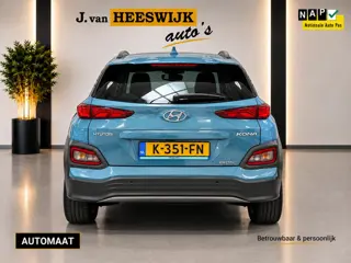 Foto 13 van Hyundai Kona EV Comfort 64 kWh Navigatie / Airco automatisch |SOH 98.7% | 3 fase | Parkeersensoren