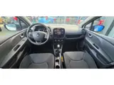 Foto 21 van Renault Clio 0.9 TCe Life 90PK Airco Cruise Bleutooth NAP Elec pakket