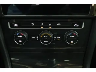 Foto 16 van Volkswagen Golf Variant 1.0 TSI Comfortline Navi/Ecc/Ad.cruise/Carplay