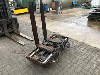 FEM 2 250-110FEM2 Side Shift met vorkverstelling