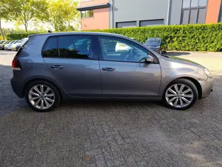 Foto 11 van Volkswagen Golf 1.4 TSI Highline DSG | Lmv | Navigatie |