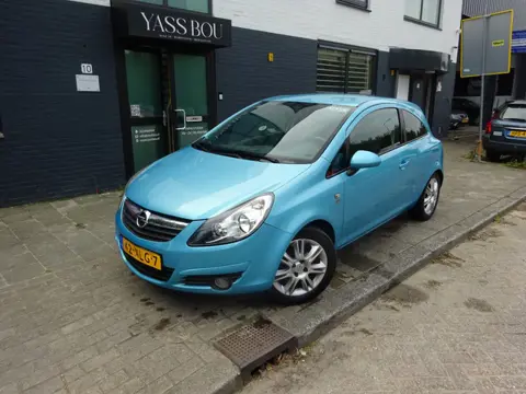 Opel Corsa 1.2-16V '111' Edition MET APK AIRCO