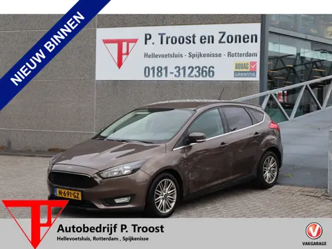 Ford Focus 1.0 Lease Edition Stoelverwarming/Stuurverwarming/Navigatie/Bluetooth/Parkeersensoren MEE