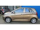 Foto 23 van Kia Picanto 1.2 85PK VOL AUTOMAAT UNIEK 33000KM! Veel opties!