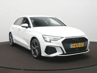 Foto 19 van Audi A3 Sportback 30 TFSI S edition S-Line | Navi | Climate | LED