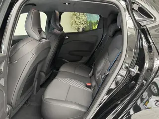 Foto 15 van Renault Clio 1.6 E-Tech Full Hybrid 145 Esprit Alpine | 360° Camera | Stoelverwarming | Apple CarPla