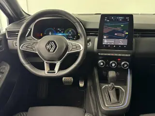 Foto 13 van Renault Clio 1.6 E-Tech Full Hybrid 145 Esprit Alpine | 360° Camera | Stoelverwarming | Apple CarPla