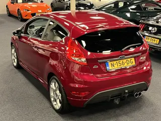 Foto 15 van Ford Fiesta 1.6 Sport X-Pack | Airco | Cruise | Navi | 17inch | PDC