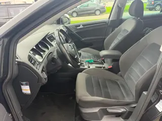 Foto 12 van Volkswagen Golf 1.6 TDI Highline *NIEUWSTAAT*