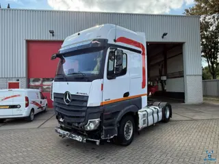 Mercedes-Benz Actros L 1845 / ENGINE RUNNING / !!ONLY:289671 KM!! / GIGASPACE / DOUBLE TANK / DIGITA