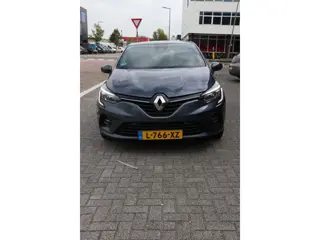 Foto 13 van Renault Clio 1.3 TCe Intens Bose audio | stuurverwarming | CC | Dealer onderhouden
