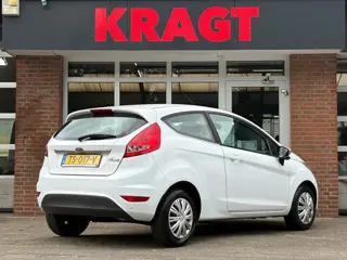 Foto 17 van Ford Fiesta Titanium 1.25 82 pk - climate - parkpilot - zuinig!