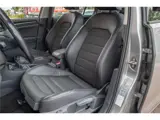 Foto 21 van Volkswagen Golf 1.2 TSI Business Edition, 2e eigenaar, 97.000km NAP, Massage, Camera, Half leder, Na