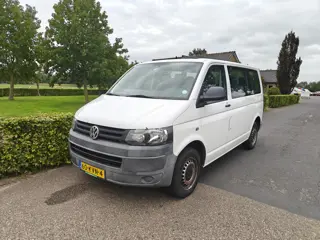 Foto 12 van Volkswagen Transporter Kombi 9 prs 2.0 TDI L1H1 Trendline AIRCO BJ 2010