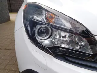 Foto 15 van Opel MOKKA 1.4 T X Edition 4x4