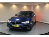 Foto 30 van BMW 3-serie Touring 318i Executive *Automaat* 2de Eigenaar|Dealer OH|Trekhaak|Cruise|Navi|PDC|18''Ve