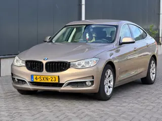 Foto 11 van BMW 3-serie Gran Turismo 318d GT High Executive Xenon Led