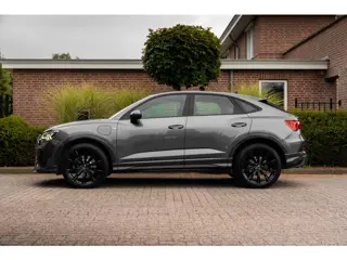 Foto 15 van Audi Q3 Sportback 45 TFSI e S Edition 245 PK 3x S-Line SONOS ACC Camera 21'' ABT RSQ3