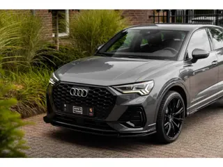 Foto 18 van Audi Q3 Sportback 45 TFSI e S Edition 245 PK 3x S-Line SONOS ACC Camera 21'' ABT RSQ3